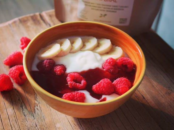 Yoghurt frambozen smoothie bowl